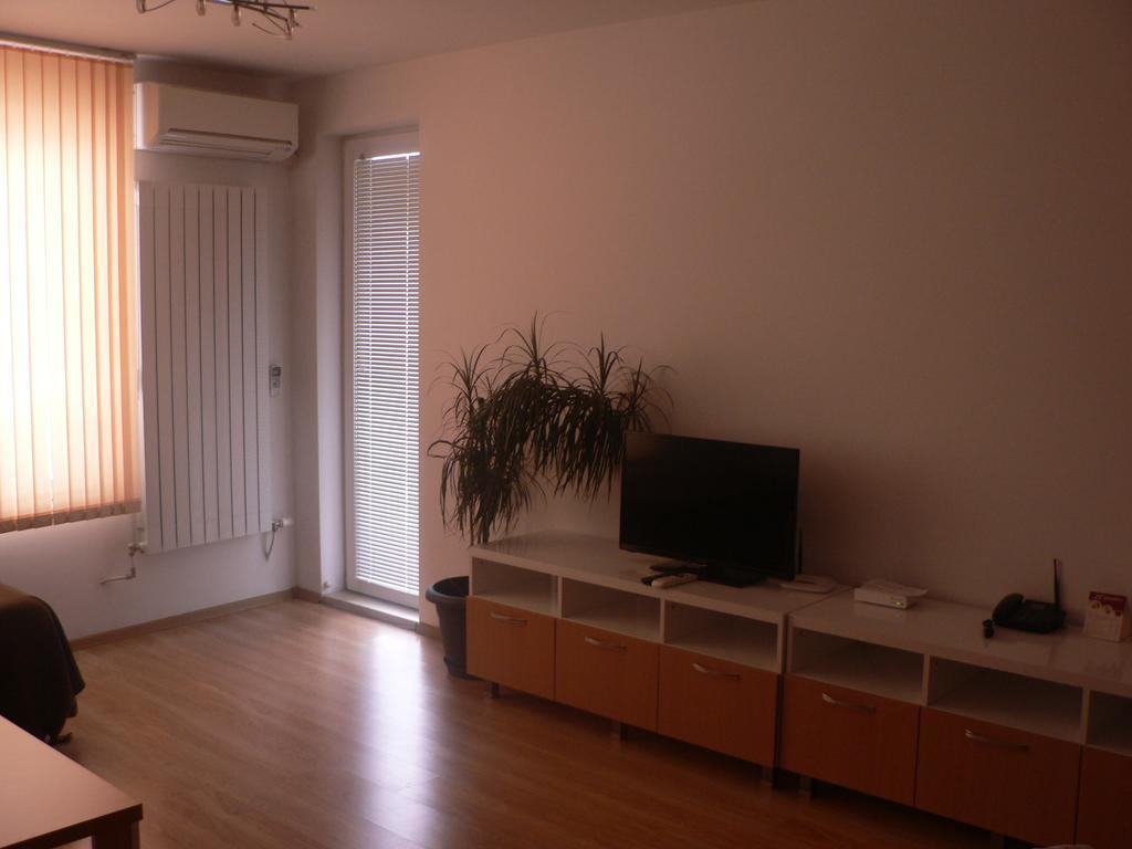 Stay Nexus Galaxy Center Sofia Exterior photo
